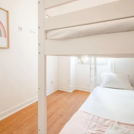 Guestready - Captain's R/c Near Alfama Апартаменты Лиссабон