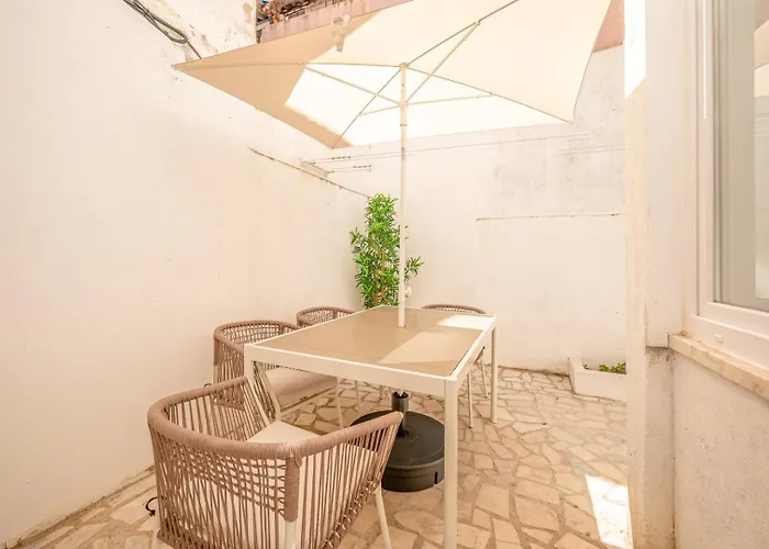 Appartamento Guestready - Captain's R/c Near Alfama *