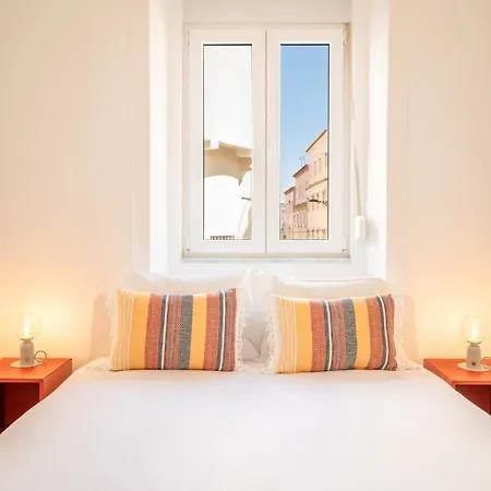 Guestready - Captain's R/c Near Alfama * Lisboa