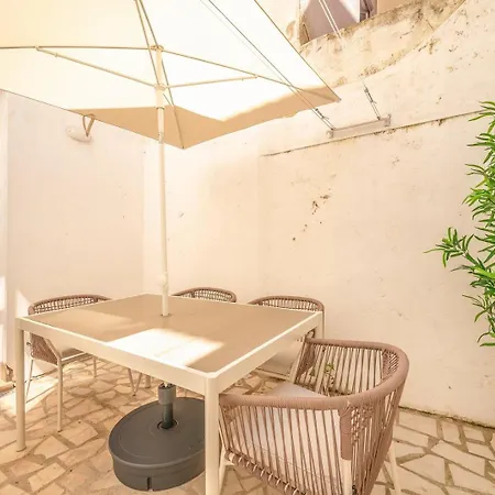 Guestready - Captain's R/c Near Alfama Lissabon